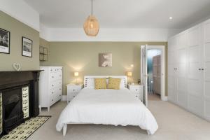 Beautiful Victorian Home in Plymouth