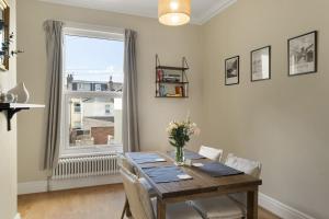 Beautiful Victorian Home in Plymouth