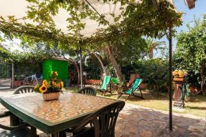 The Peacock house img17