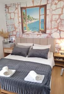 Traditional town house