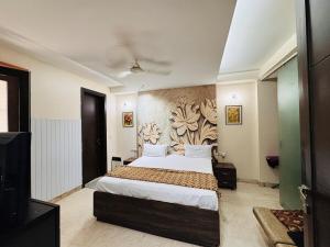 3BR Spacious Apt Park Facing with Balcony