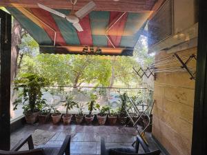 3BR Spacious Apt Park Facing with Balcony