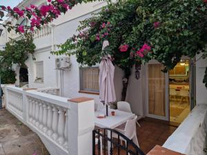 Floral Beach House - Obiekty bez kategorii w mieście Manilva