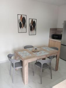 VillaPouliezos Apartments