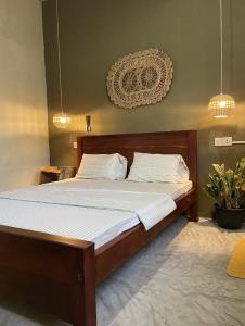 khanna guest Arugambay