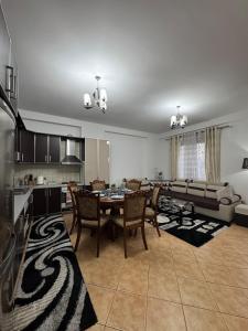 City central Apartment