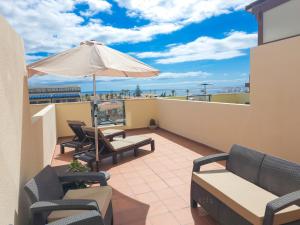 Ocean Vista Elegant Two Bedroom Duplex with Sea Views from All Terraces Great Location in Palm Mar - 4hvězdičkové hotely ve městě Palm-mar