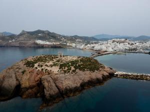 Naxos town Sea and Sunset View Beach front studio