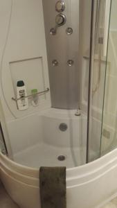 Appartement dans maison avec jardin privé