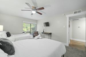 Spacious and Stylish Apartment right by AT&T Stadium!