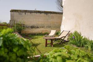 B&B / Chambres d'hotes LE PRESBYTERE DE LA CITE ROYALE DE LOCHES : photos des chambres
