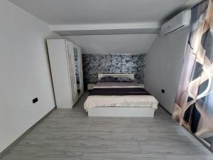 Vilă cu 3 dormitoare la etaj