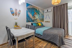 Surfers SeaView Studio at Orbi Residence