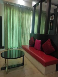 LDN Staycation Booking partners