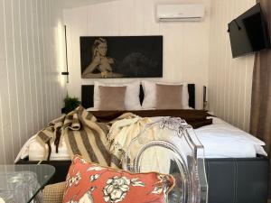 Garden Residence - The Lotus