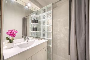 Le Cocon - Terrasse & BBQ - Centre historique Gare et Arènes à Proximité - Emplacement Idéal