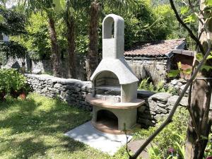 Rustico Amorini by Fewotessin