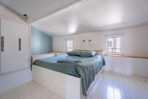 Panorama vue mer et plein centre ville