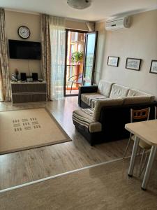 215 Studio Chateau del Marino