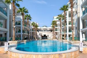 Pool view - 4-star hotels in Eilat