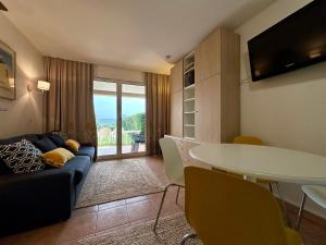 Appartement climatisé avec piscine et jardin à lentrée du Golfe de St Tropez