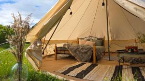 Glamping & Homestay in Kihnu