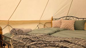 Glamping & Homestay in Kihnu