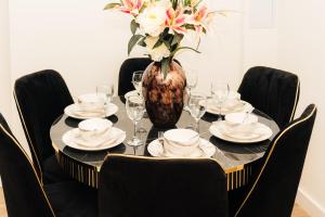LUX 3BDR Riverside Duplex Mansionette By LCY & ExCeL I 20mins to Central London