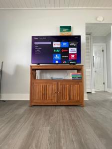 Beautiful Ocean View Downtown Getaway