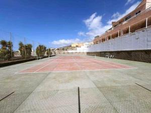 Residencial La Pineda & Anet