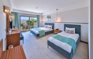 Family Room with Sea View room in Molino Hotel