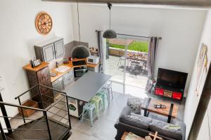 Maisons de vacances Le JARDIN DES DELIS gite NEUF avec piscine bio UV : photos des chambres