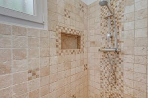 Maisons de vacances Le JARDIN DES DELIS gite NEUF avec piscine bio UV : photos des chambres