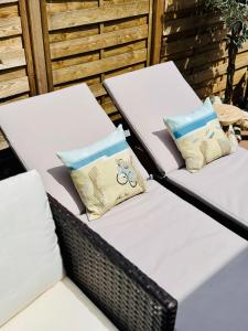 Maisons de vacances Gite Studio Alsa 15 avec Jacuzzi privatif : photos des chambres