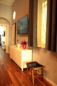 Dante 110 Suite Apartment