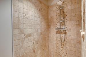 Gite neuf avec piscine Bio uv