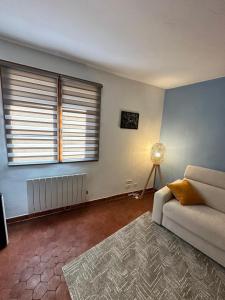 Aix Centre Rue dItalie - T2 40m2 Rénové - à 2 pas du Cours Mirabeau