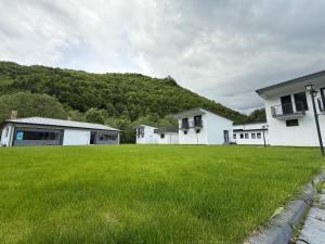 Complex WhiteBerg Haus Colibita