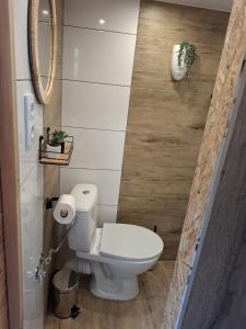 Mały domek nad rzeką, Obidza 381 Łącko