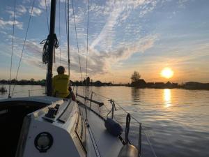 Holiday Home in Yn e Lijte with Water Sports