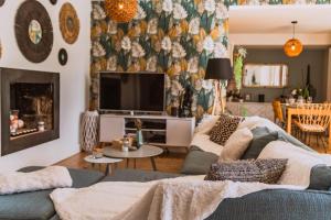 Villa de Charme avec Piscine Calme & Élégance