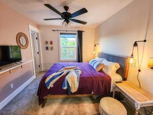 Kims Place on Cigar Hill - 41 W High St