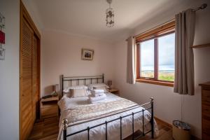 The Wee Gem - 9 Milking Hill Park