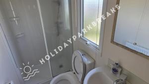 Coastal Breeze - Modern 2 bedroom home at Seal Bay Resort