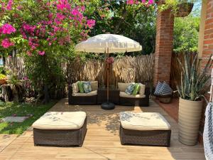 Playa Costa azul con piscina y parqueo