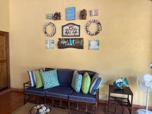 Playa Costa azul con piscina y parqueo