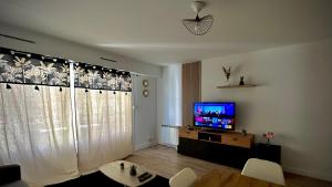 Appartements T3 Cosy Coeur Aix Les Bains avec 2 Balcons : photos des chambres