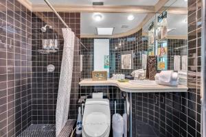 Wonderful Tropical Pool House Miami Coconut Grove