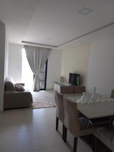 Casa em condomínio no Maior São João-CG