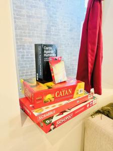 Travelers Dream thats Mins to NYC having Game Room and Parking